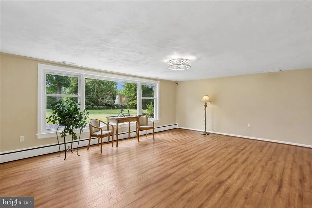Photo of 14811 SPRINGFIELD ROAD