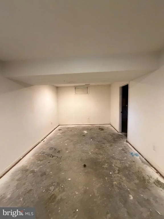 Photo of 9939 HARMONY LANE