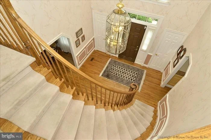 Photo of 608 SILVERSTONE COURT