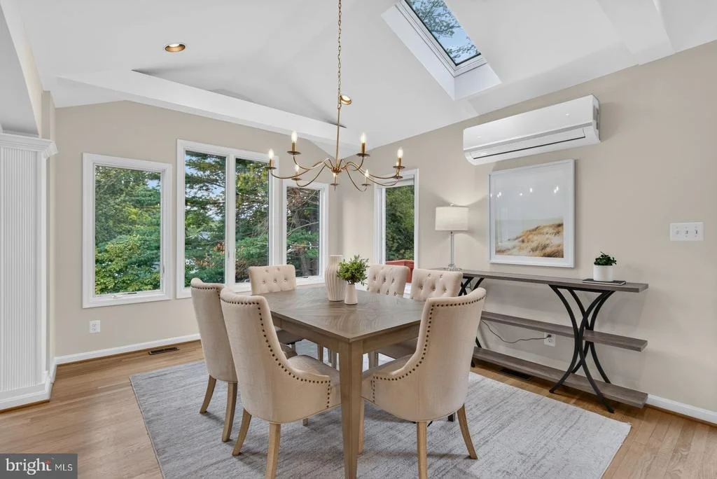 Photo of 5117 WILLIAMSBURG BOULEVARD
