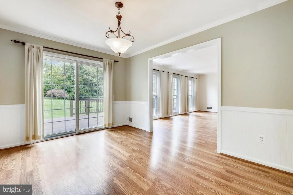 Photo of 2417 NEES LANE