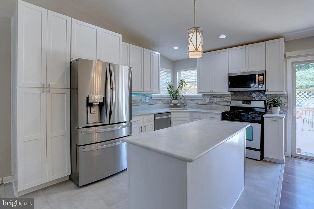 Photo of 2124 FREDERICK