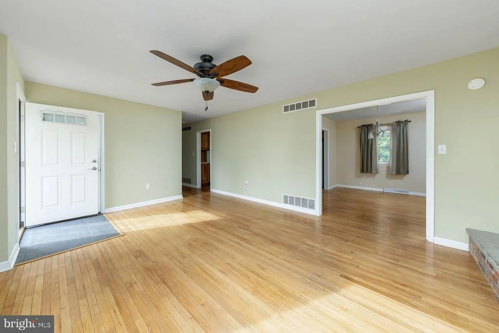 Photo of 407 FRANKLIN ROAD