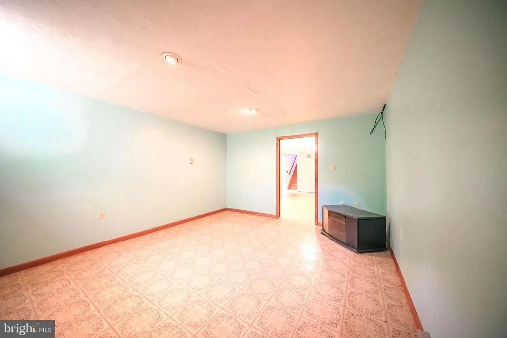 Photo of 230 BLANKENBAKER ROAD