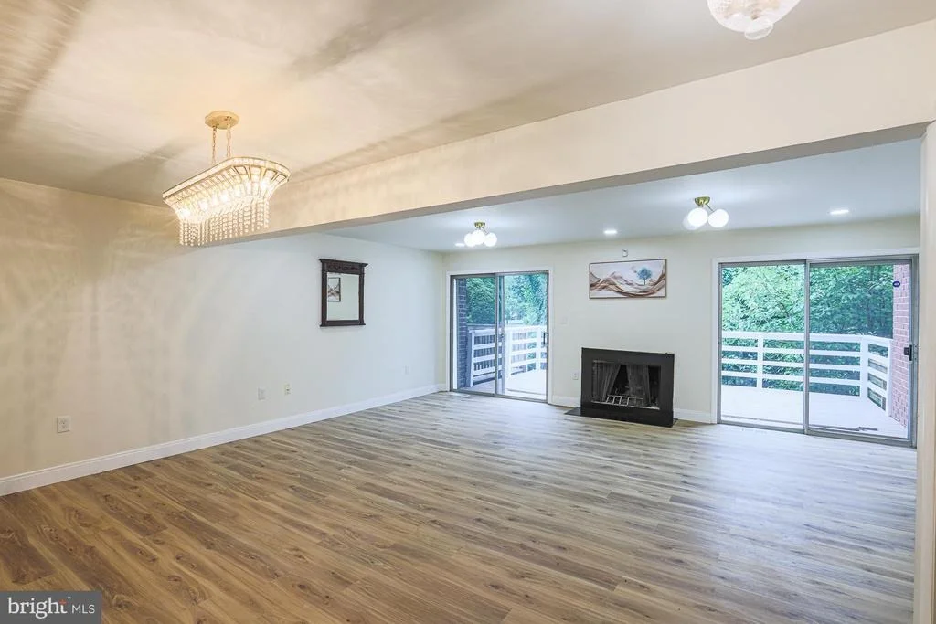 Photo of 1906 GREENHAVEN DRIVE