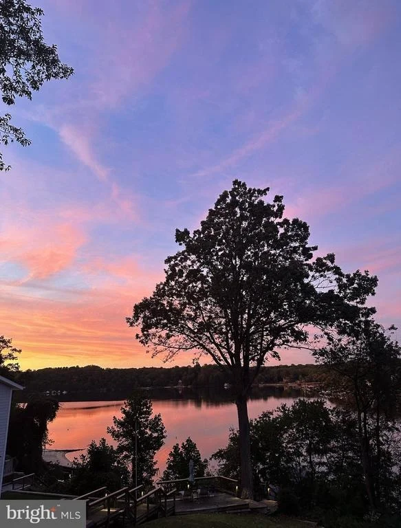 Photo of 1164 OAK VIEW DRIVE