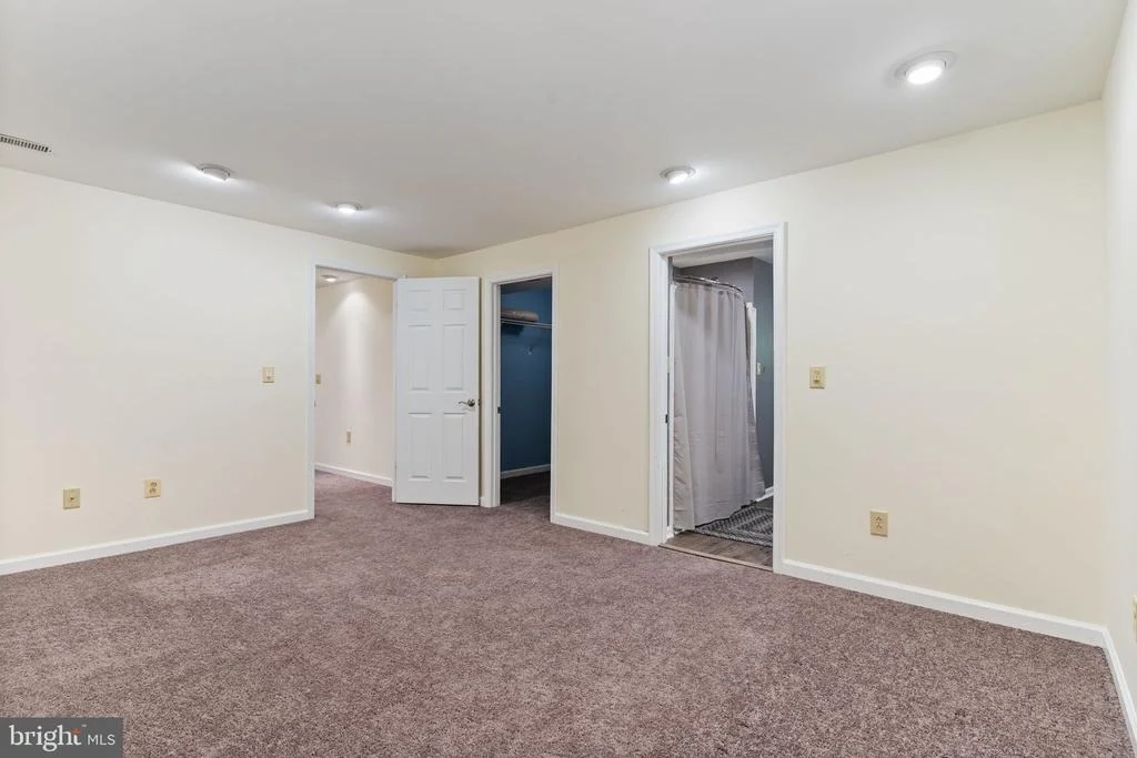 Photo of 735 EVERGREEN ROAD