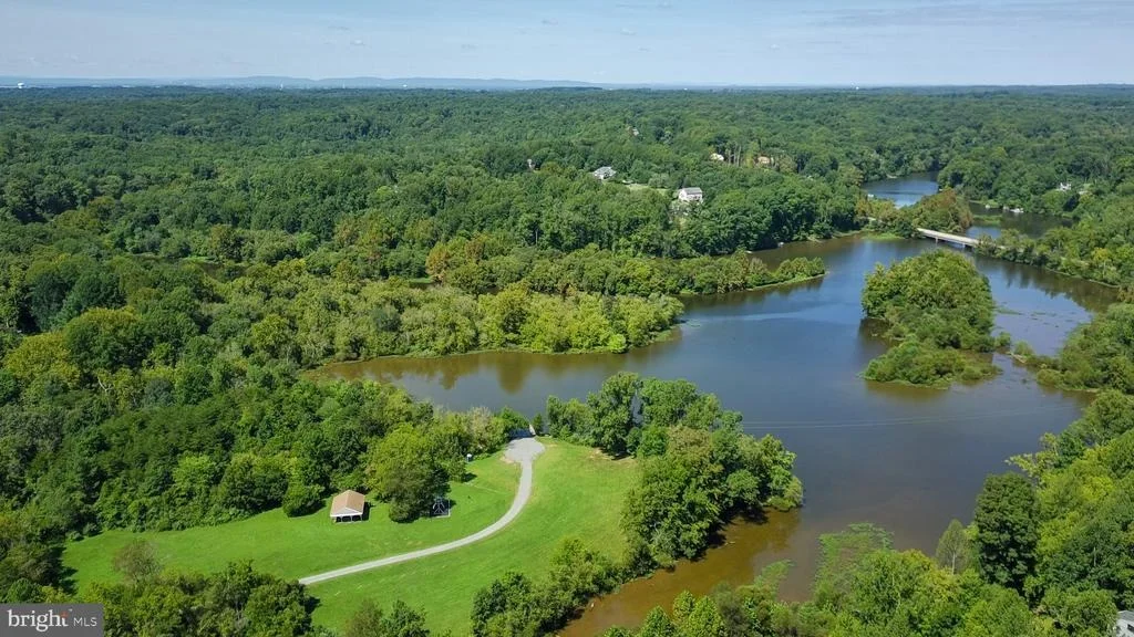 Photo of 11154 STONEBROOK DRIVE