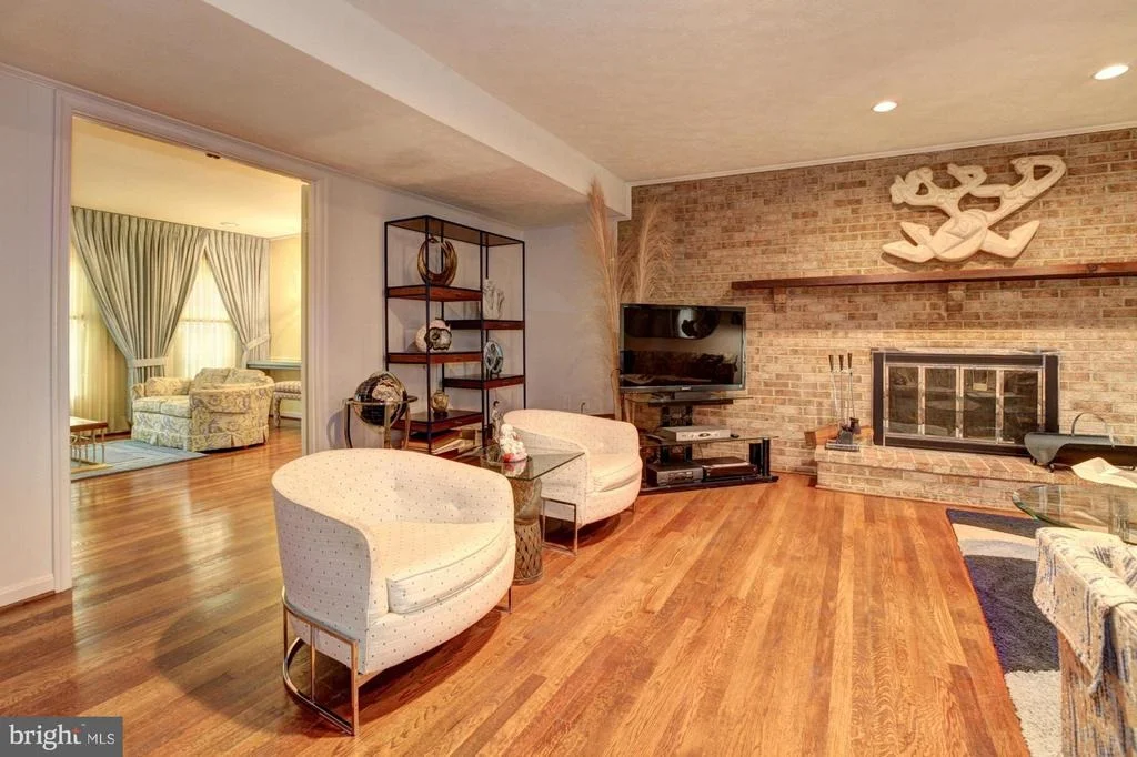 Photo of 15222 CENTERGATE DRIVE
