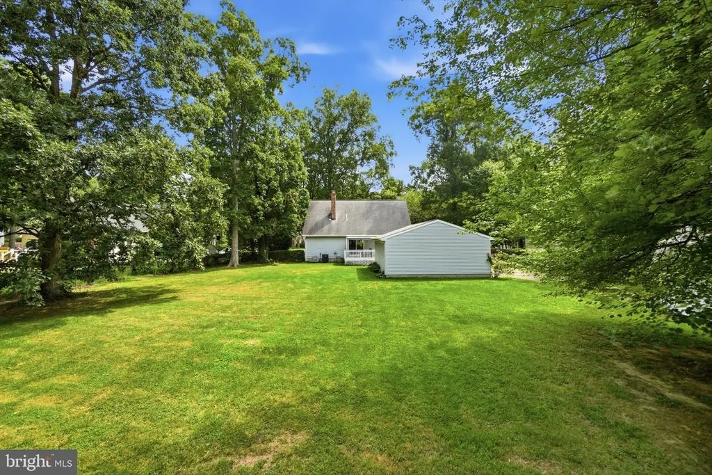 Photo of 912 BUCKINGHAM DRIVE