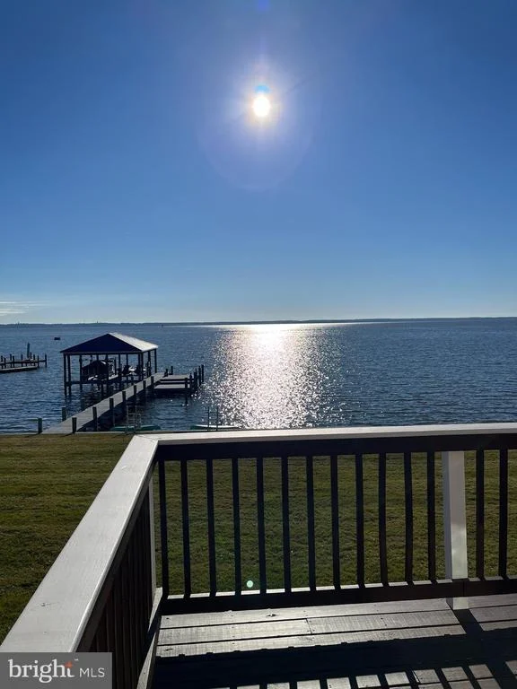 Photo of 909 BAY CIRCLE