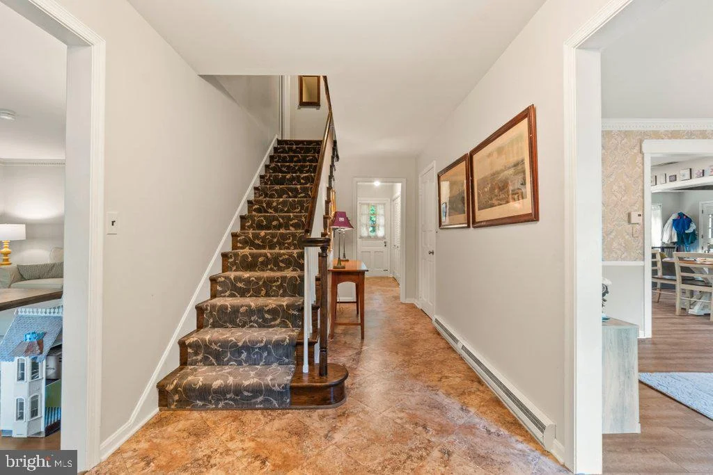 Photo of 4208 RAVENHURST CIRCLE