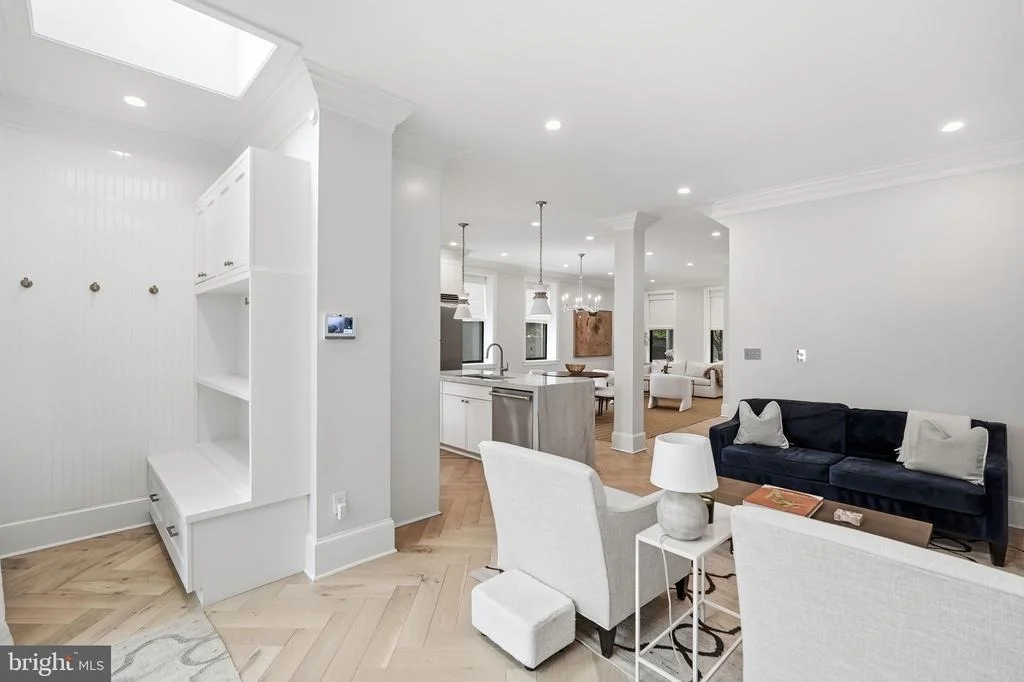 Photo of 2558 36TH STREET NW