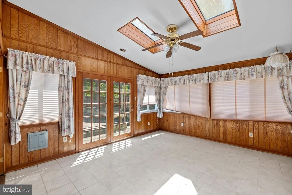 Photo of 409 HULL PLACE
