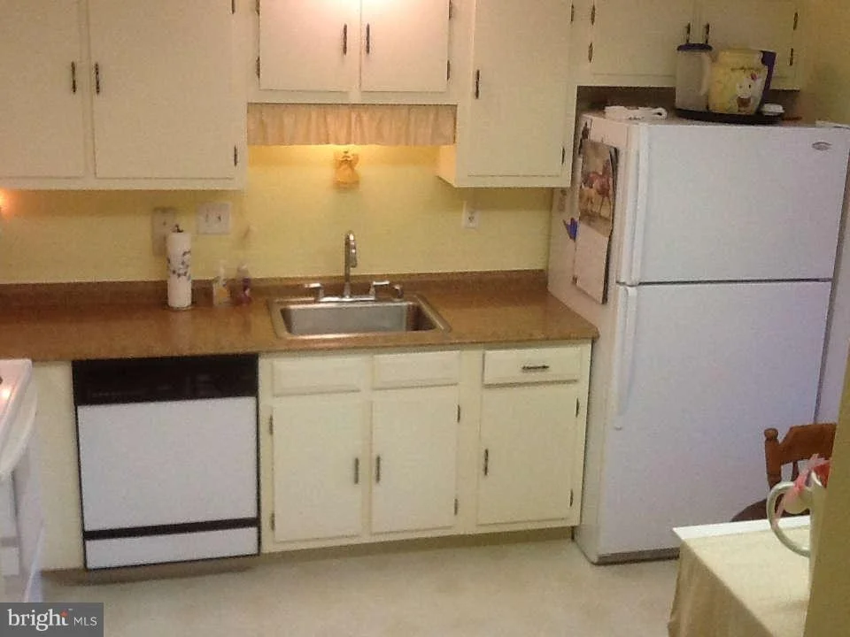 Photo of Unit 152G at 3500 FOREST EDGE DRIVE