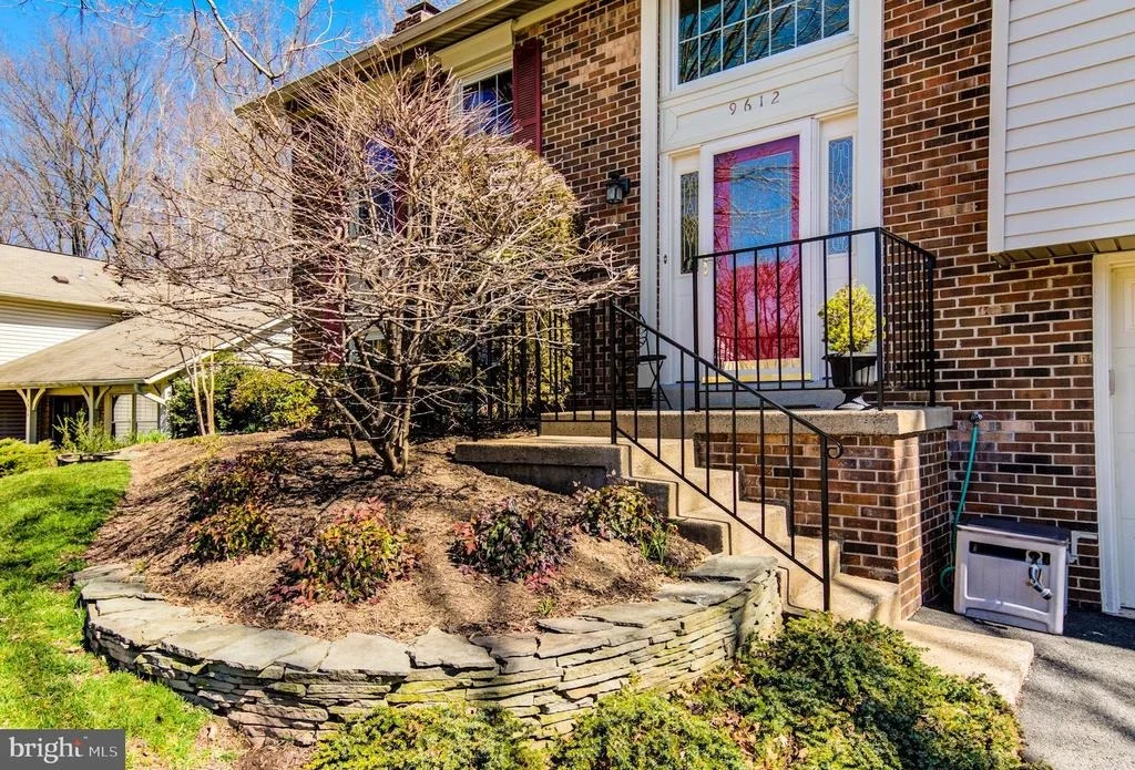 Photo of 9612 SHIPWRIGHT DRIVE