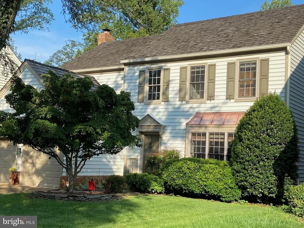 Photo of 9728 HIDDEN VALLEY ROAD