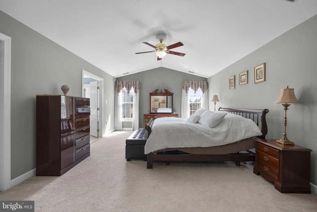 Photo of 805 LINDSEY MANOR LANE