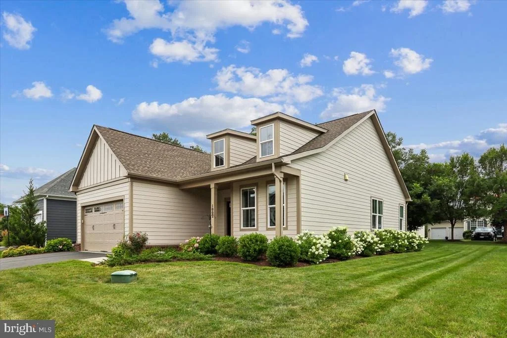 Photo of 1002 PIPERS BROOK DRIVE
