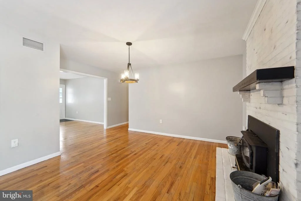 Photo of 3942 SUGARLOAF DRIVE