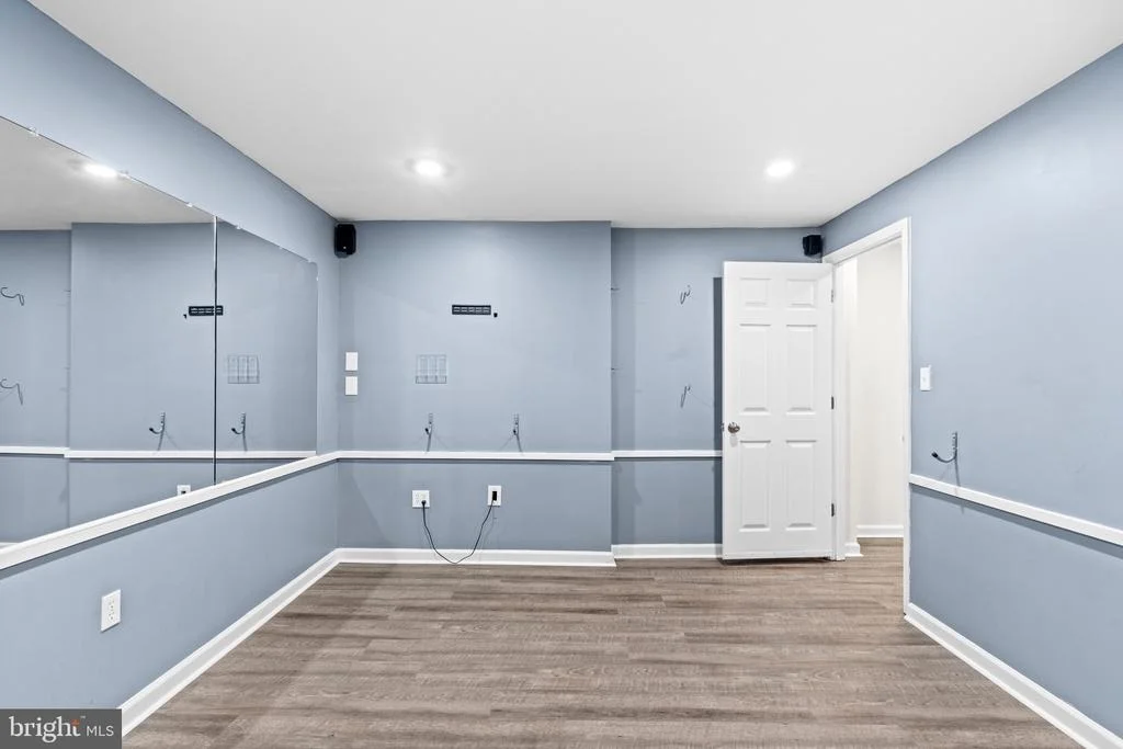 Photo of 6836 COMPTON HEIGHTS CIRCLE