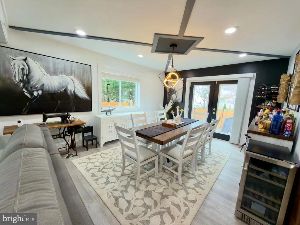 Photo of 16720 LONGDRAFT ROAD