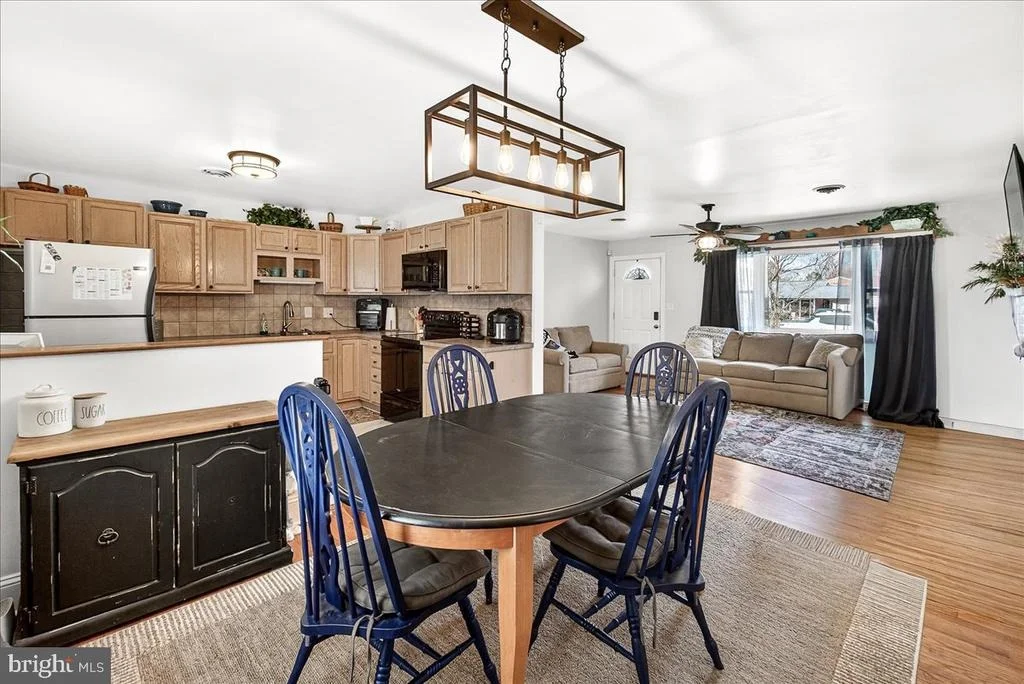 Photo of 106 HARVARD ROAD