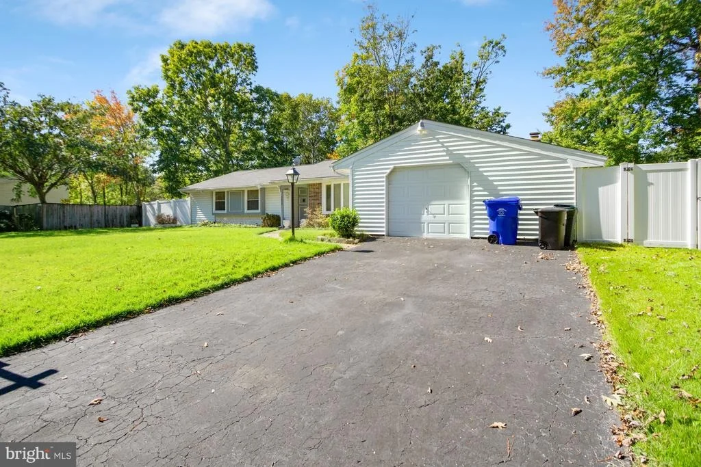 Photo of 4632 HARWICH DRIVE