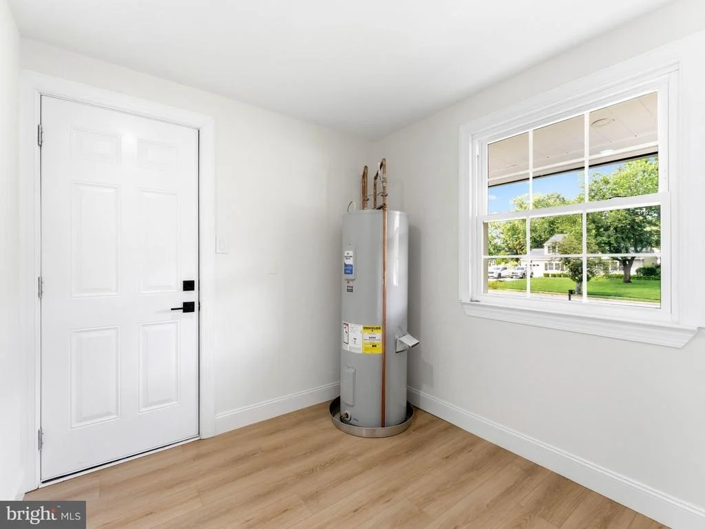 Photo of 422 BIRCH DRIVE