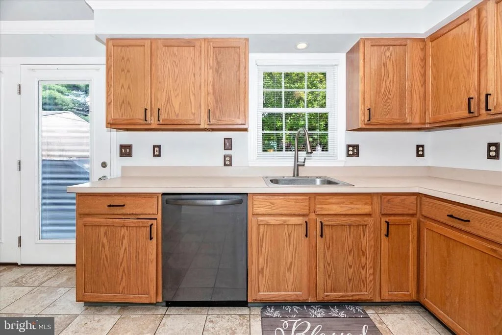 Photo of 127 SUNHIGH DRIVE