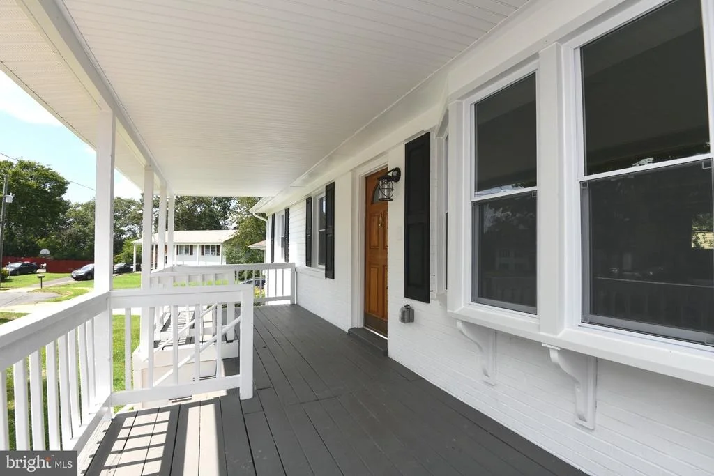 Photo of 9652 MACGREGOR COURT