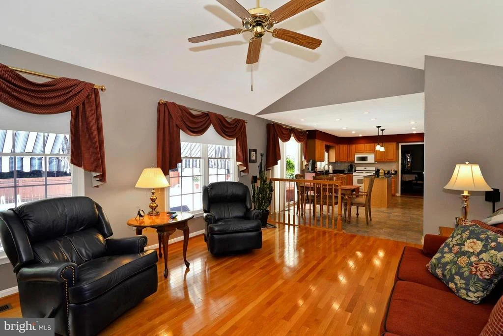 Photo of 1023 BEXHILL DRIVE