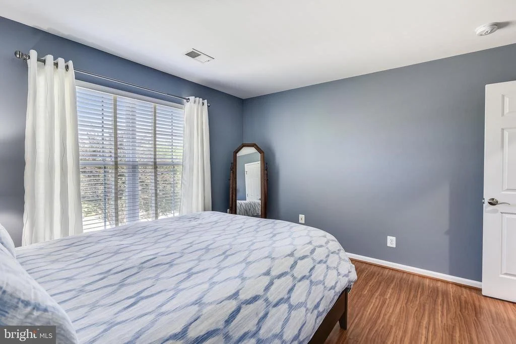 Photo of 25853 SPRING FARM CIRCLE