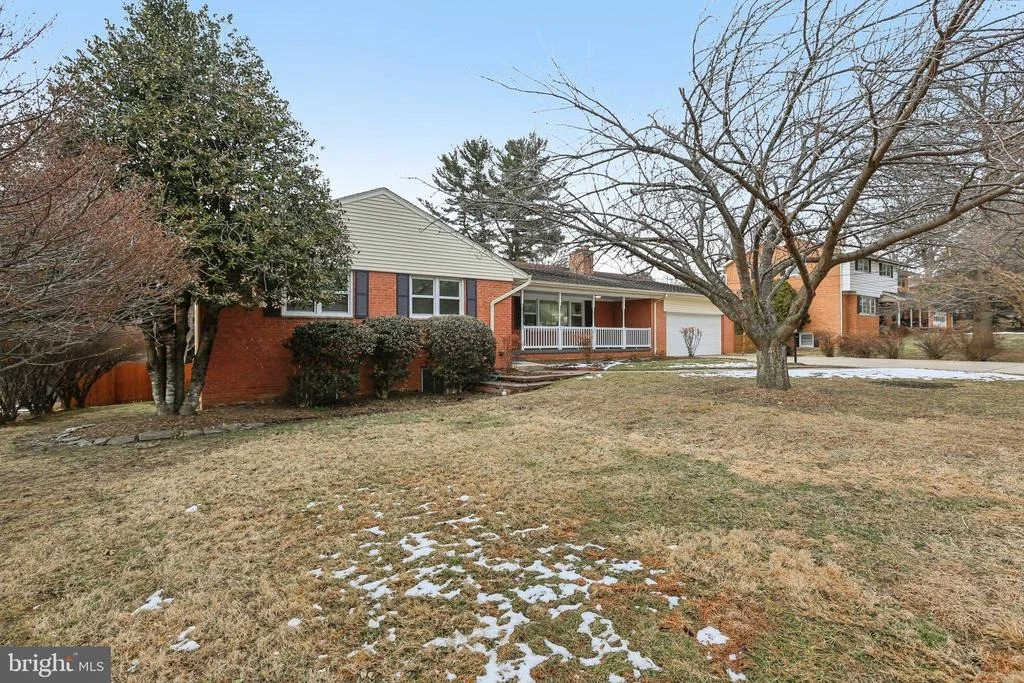 Photo of 216 PAULA LYNN DRIVE