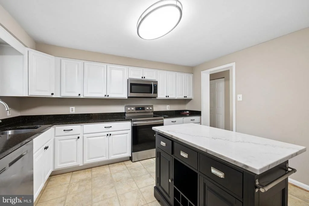 Photo of 15922 EDGEWOOD DRIVE