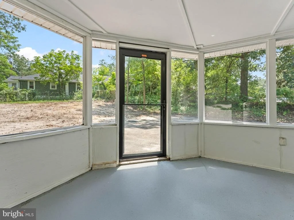 Photo of 215 ERIAL ROAD