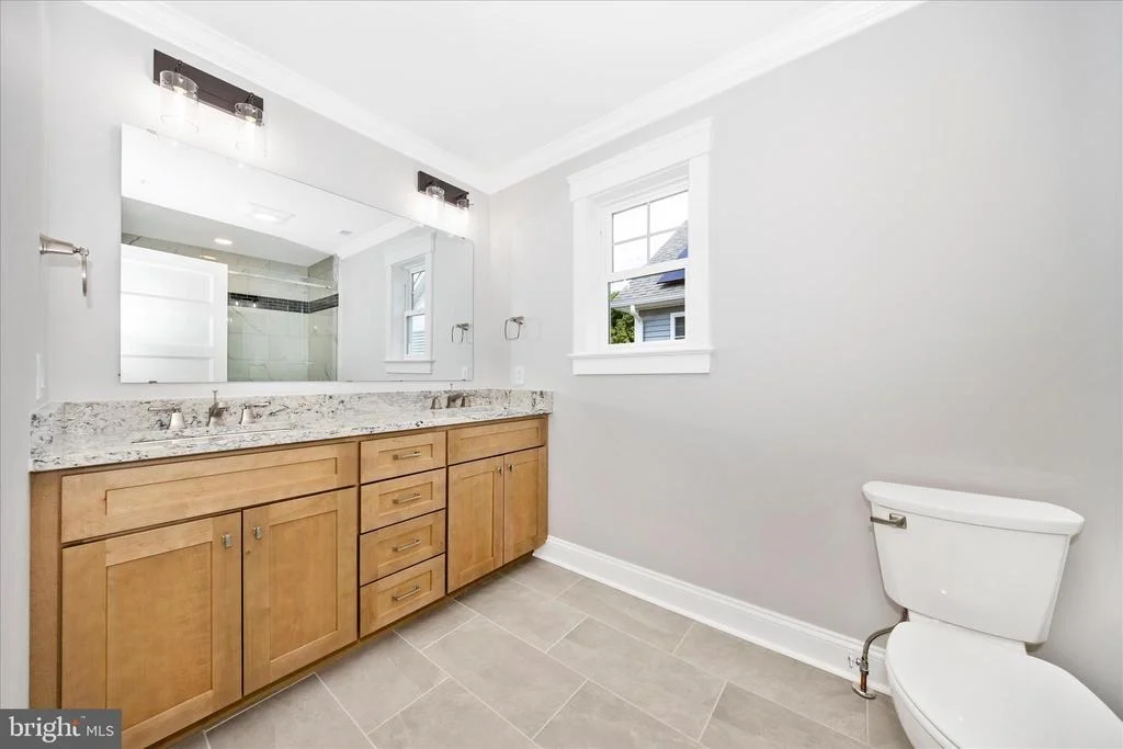 Photo of 109 W 13TH STREET