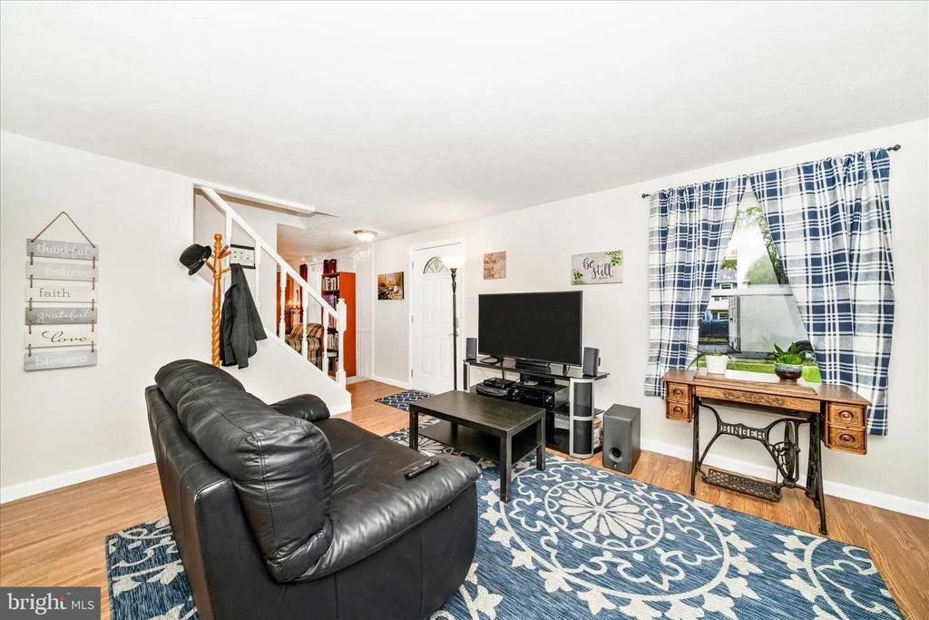 Photo of 212 WINTERGREEN LANE