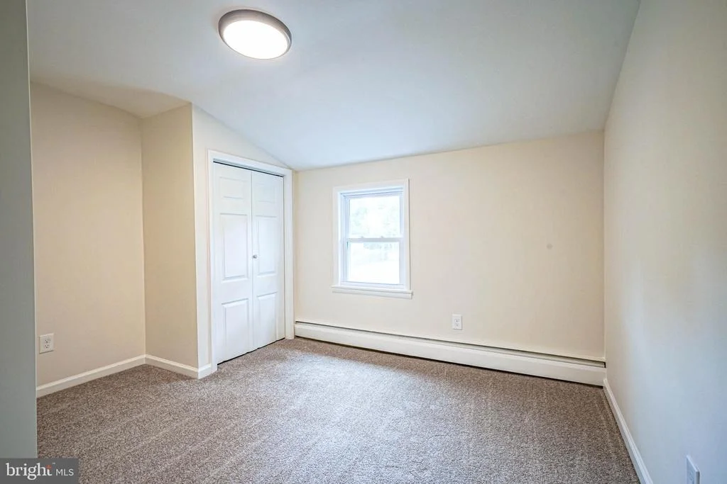 Photo of 299 HICKSTOWN ROAD