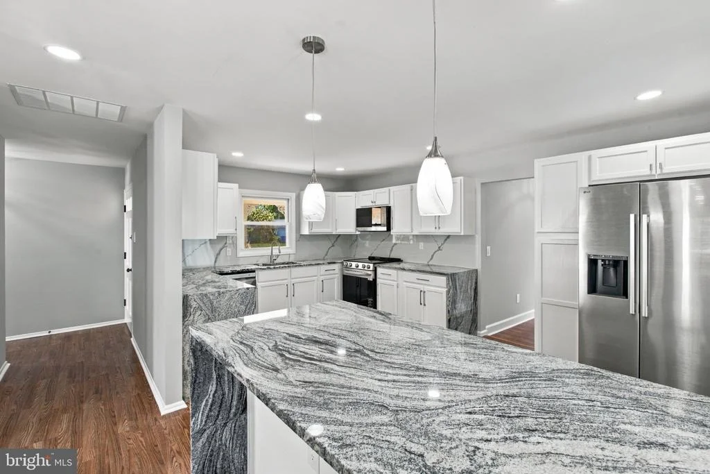 Photo of 12432 MELLING LANE
