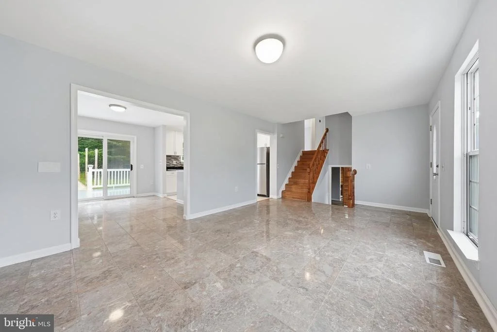 Photo of 10101 MADRONAWOOD DRIVE