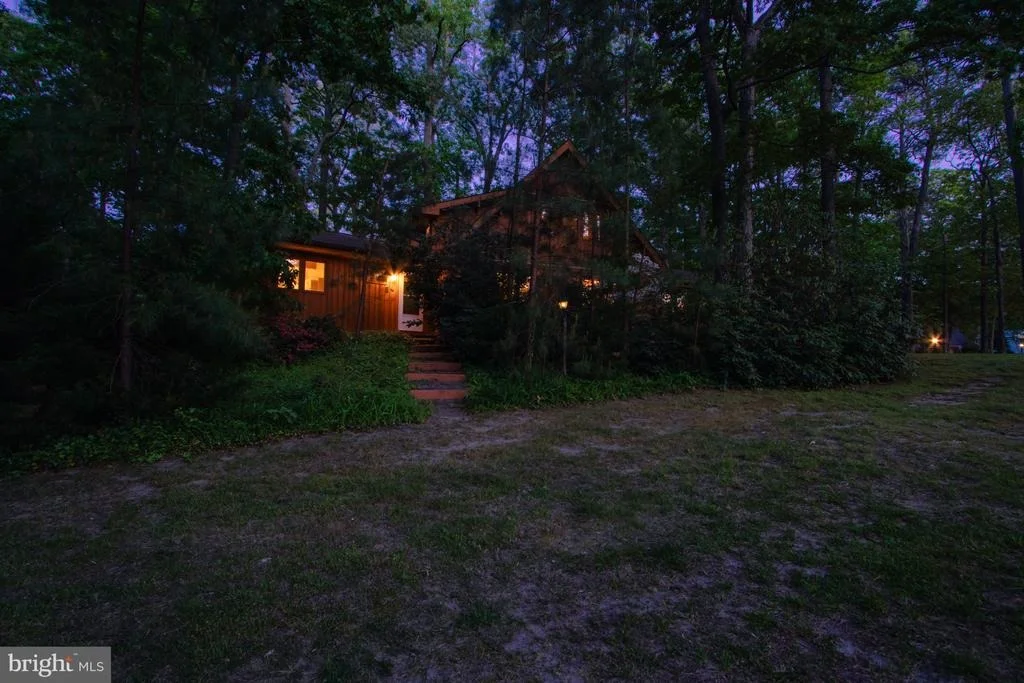 Photo of 94 TIDEWATERS ROAD