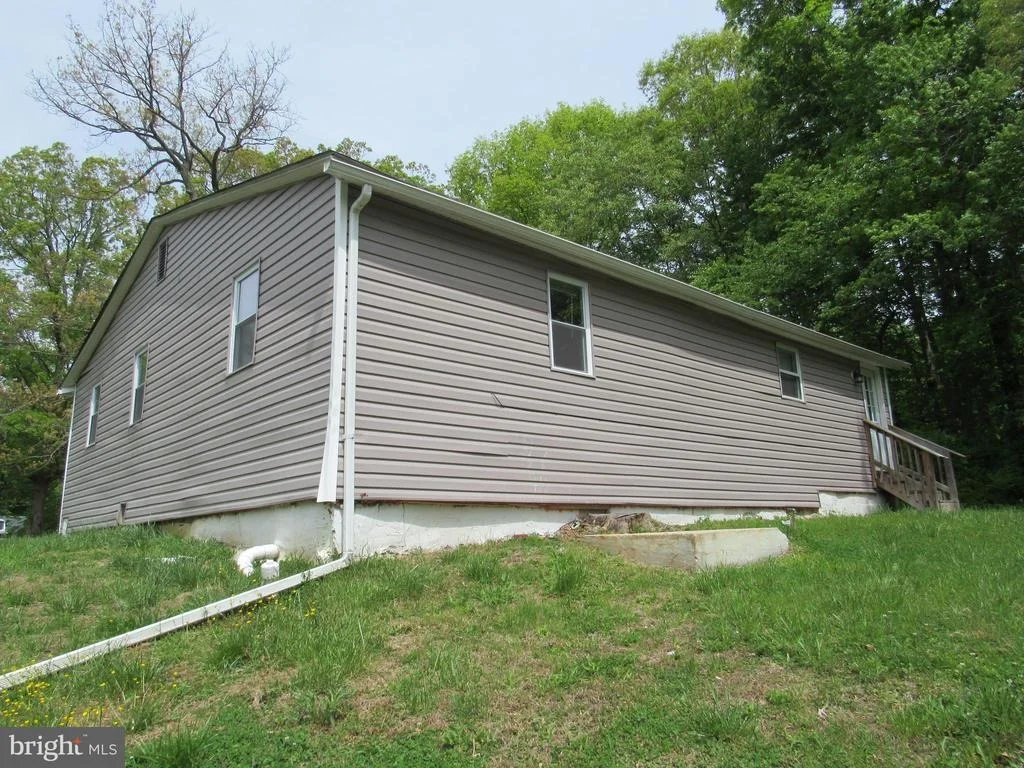 Photo of 1533 MITCHELL LANE