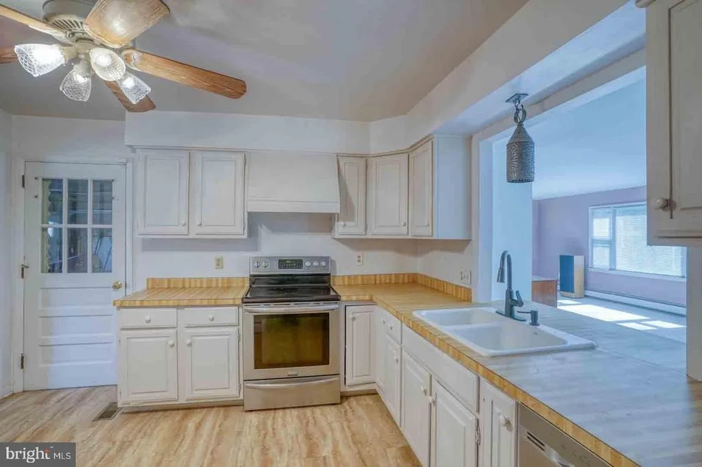 Photo of 74 S FAIRFIELD DRIVE