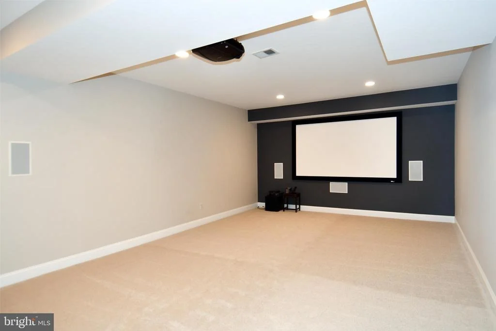 Photo of 7808 SOUTHDOWN ROAD