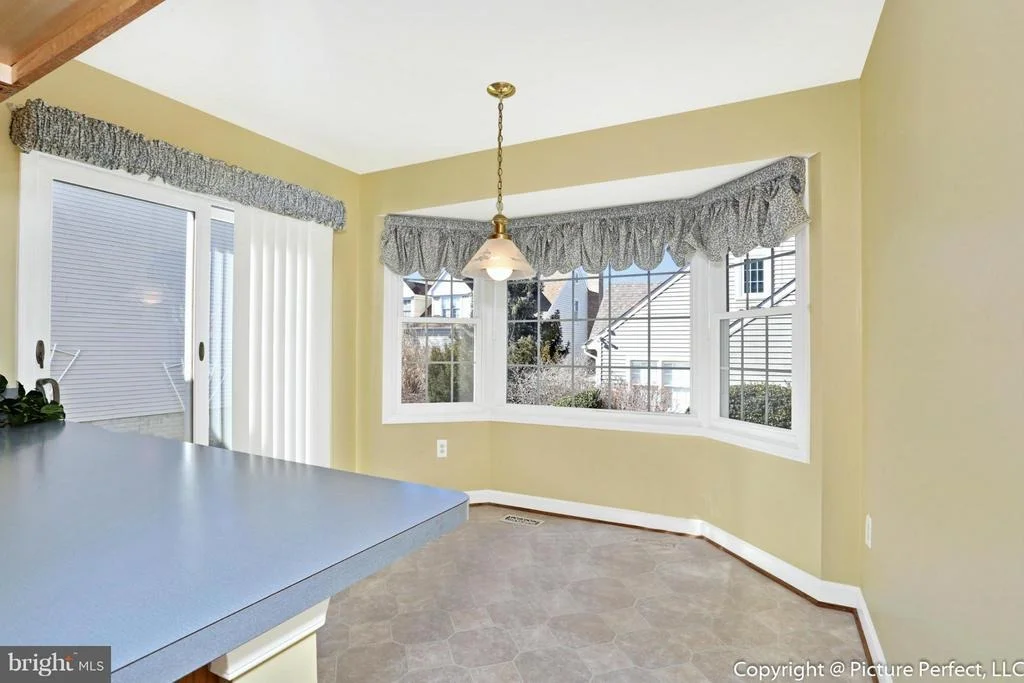 Photo of 2469 5 SHILLINGS ROAD