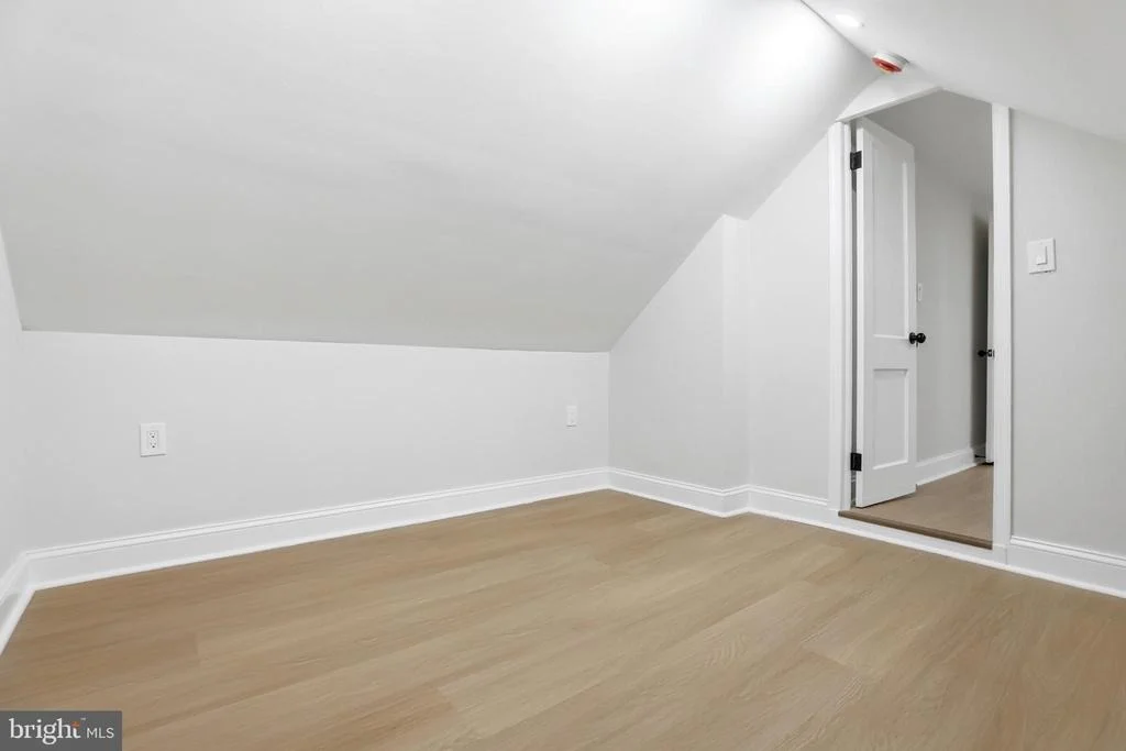 Photo of 805 LANGLEY DRIVE