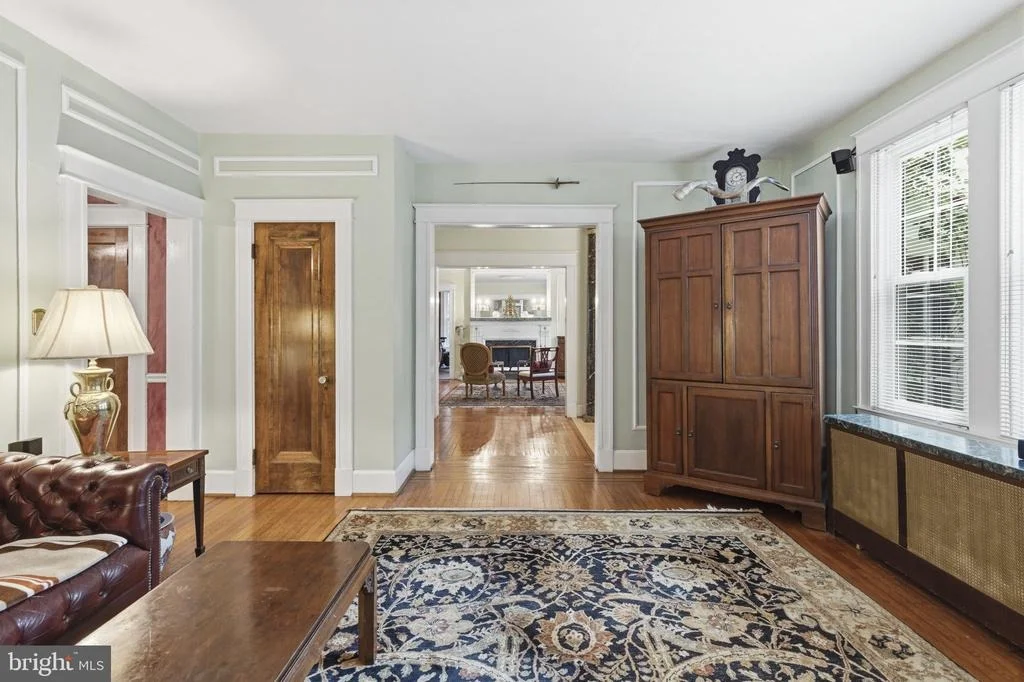 Photo of 3706 MENLO DRIVE