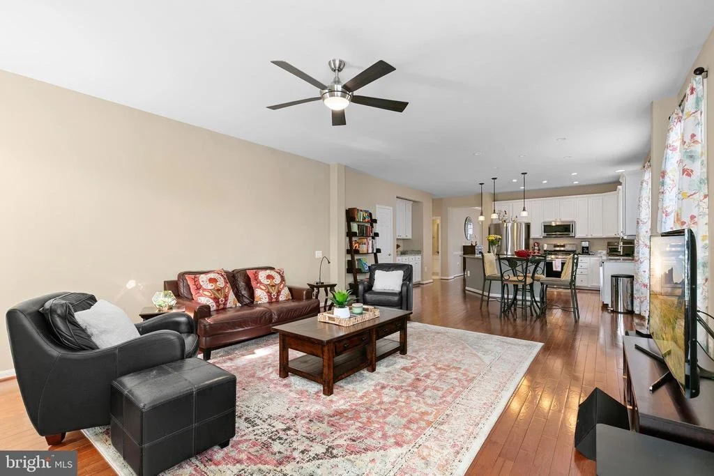 Photo of 12819 ARNOT LANE