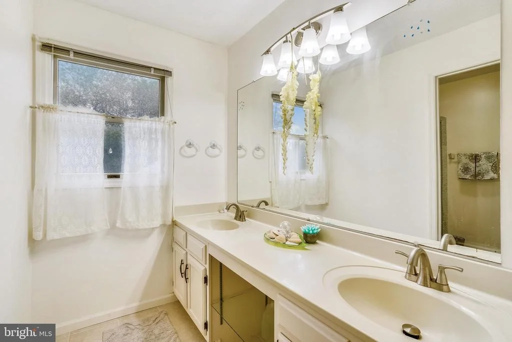 Photo of 8636 OPEN MEADOW WAY